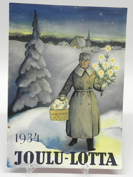 Vanha maalattu joulukortti. Lumisessa maisemassa astelee nainen. Naisella harmaa lakki ja pitkä harmaa takki. Käsissään hänellä on puukori ja kynttilöin valaistu kuusen oksa. Teksti kuvassa: 1934 Joulu-Lotta.